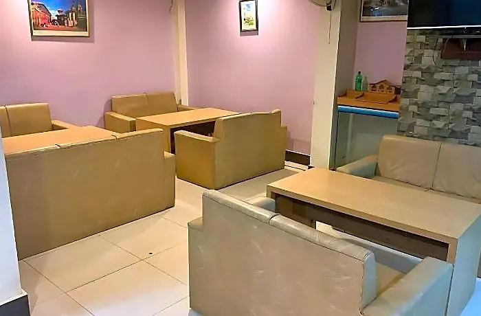Rightway & Restaurant 2* Kathmandu