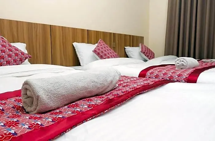 Hotel Rightway & Restaurant