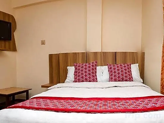 Hotel Rightway & Restaurant